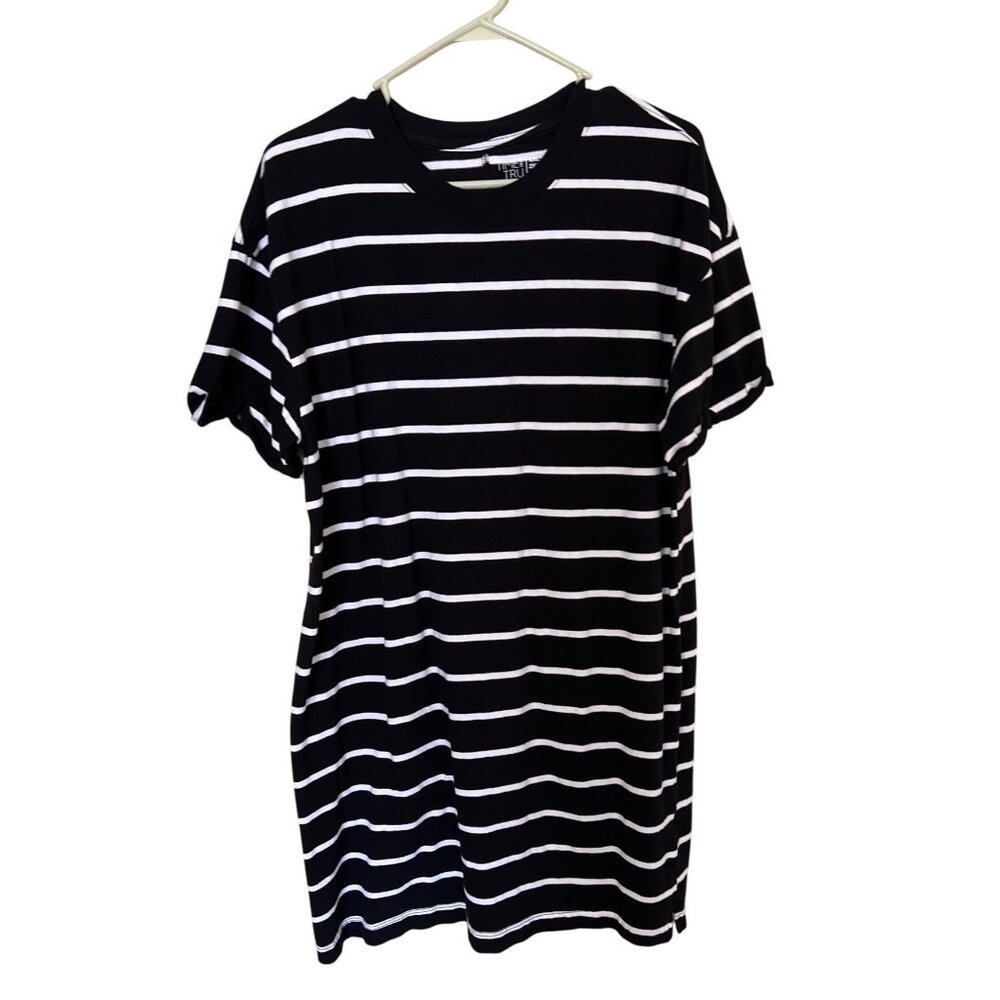Time And Tru Black & White‎ Striped Short Sleeve Tee XXL 2XG Vaction Beach Resor